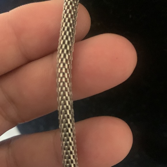 Necklace SS pendant has genuine Austrian crystals 20 inches long NWOT - Picture 3 of 3